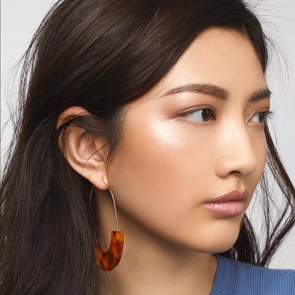 Geometric Dangle Earrings (Bloggers Favorite) - Picture 3 of 5